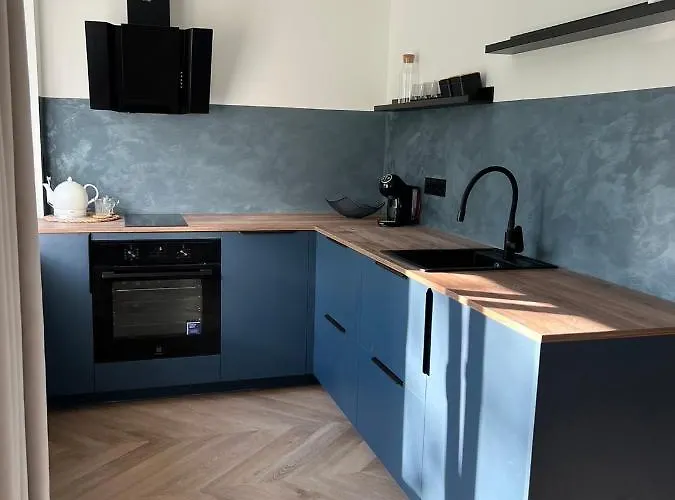 Emilio Namai Apartamento