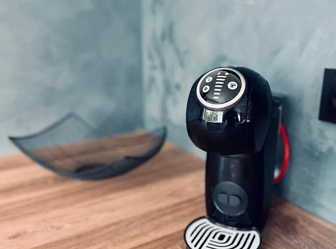 公寓 Emilio Namai *